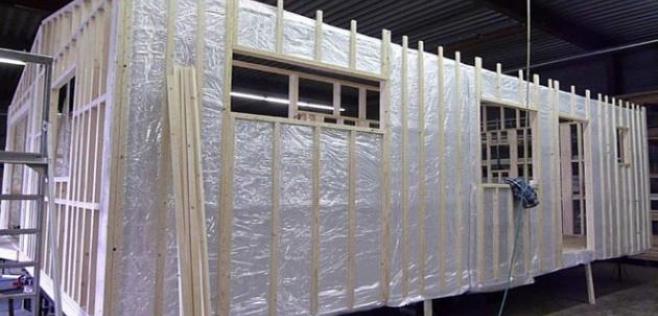 Prefab bouw vakantiepark met isobooster isolatie